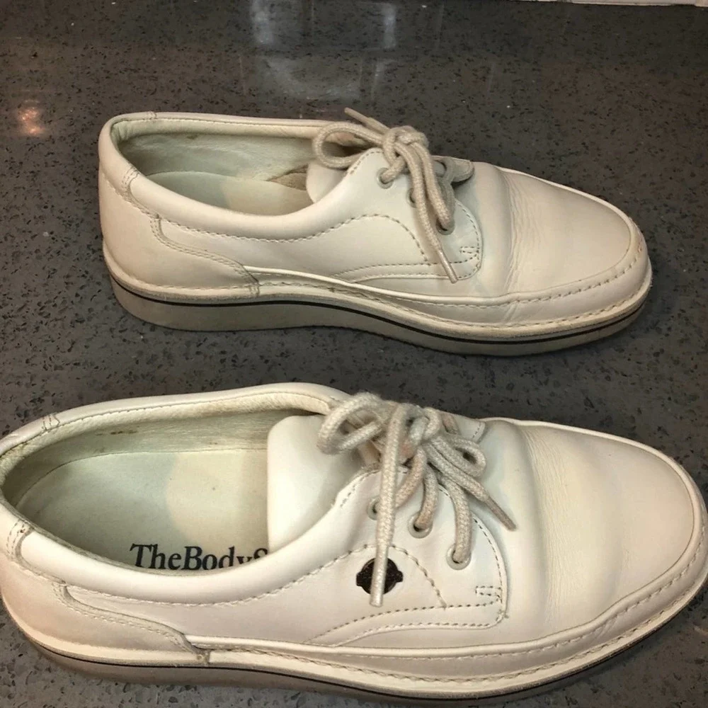 Hush Puppies The Body Shoe White Leather Lace Up Walking Shoes Men’s Size 7